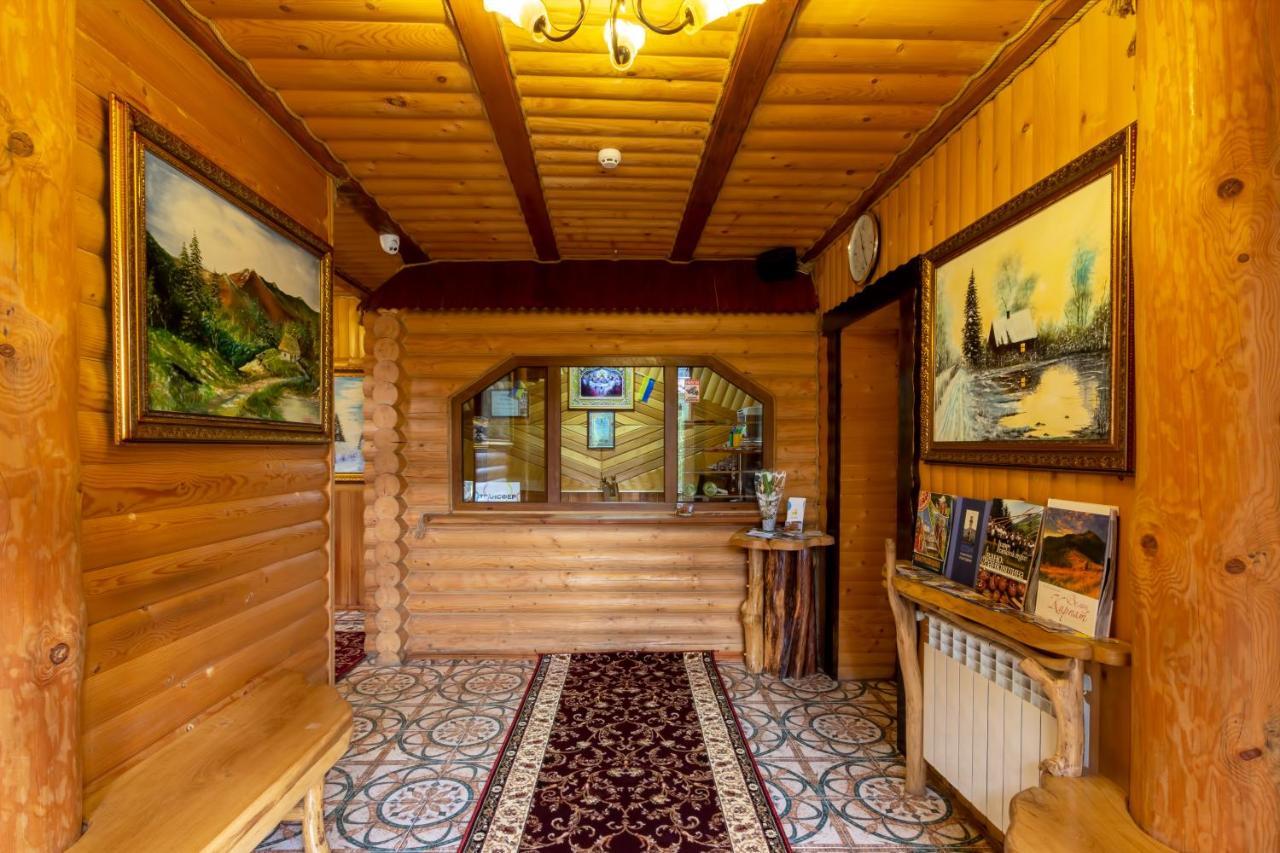 Hotel У Мар'Яни І Назара Jaremče Exteriér fotografie