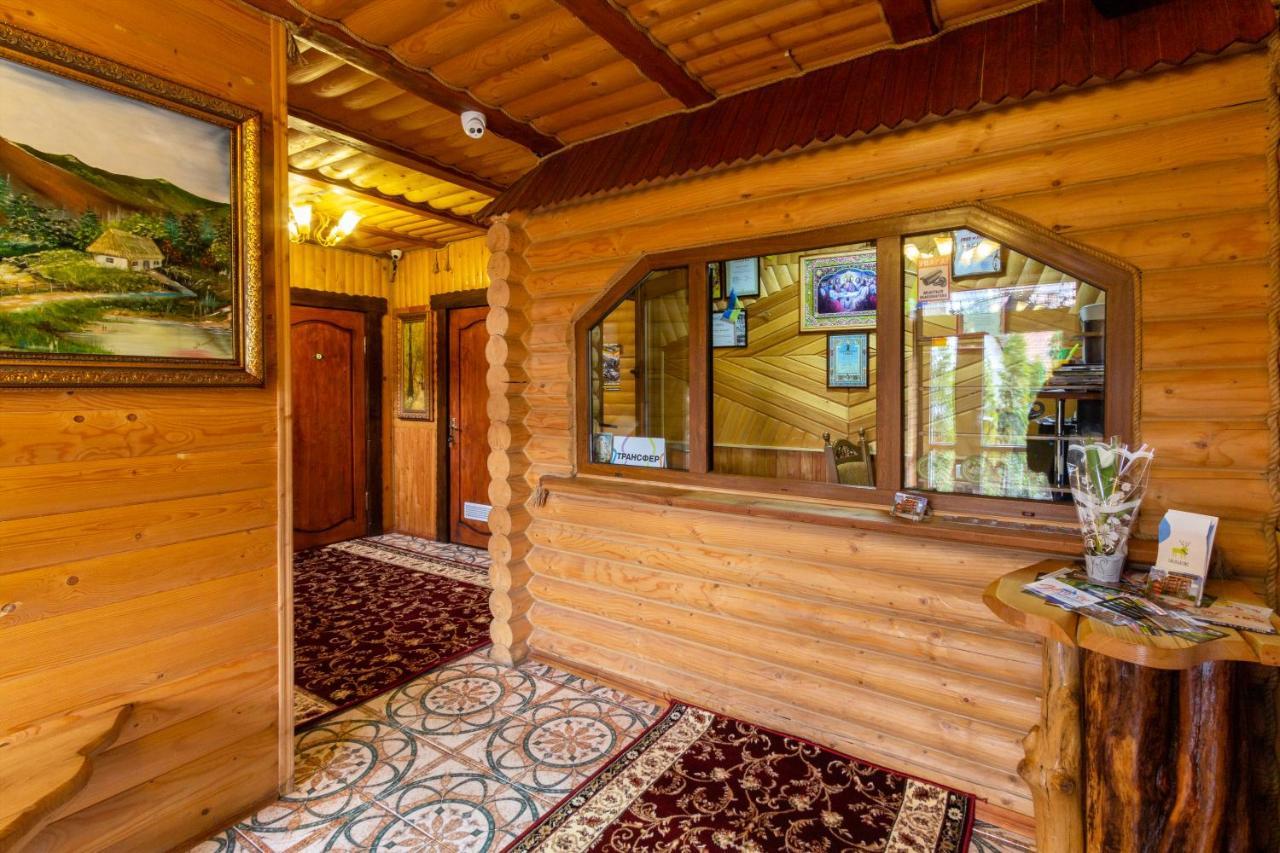 Hotel У Мар'Яни І Назара Jaremče Exteriér fotografie