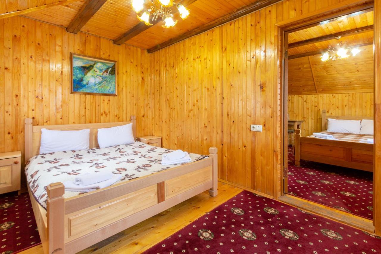 Hotel У Мар'Яни І Назара Jaremče Exteriér fotografie